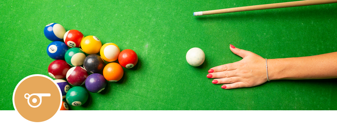 Billiard balls set for break shot